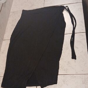 Forever 21 Pencil Black Skirt